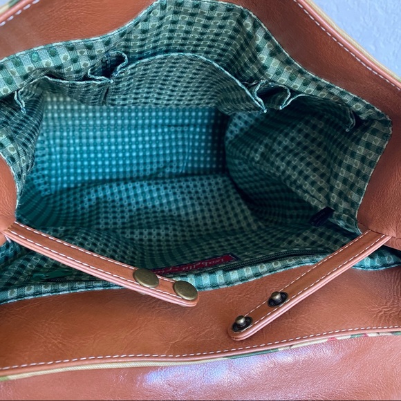 Isabella fiore Palm print backpack - Picture 9 of 11